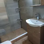 Nesto דירה טריקלה