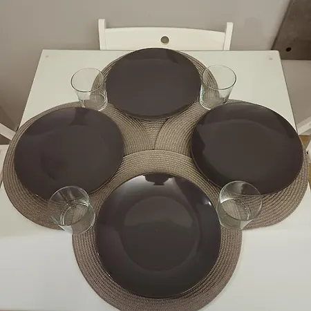 Apartament Nesto *